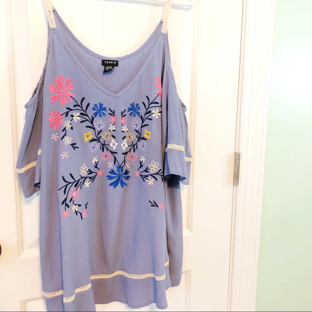 flowy and floral cold-shoulder blouse